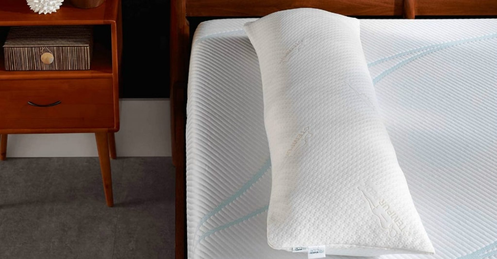 6 Best Tempurpedic Pillows in 2023 - SleepingMola