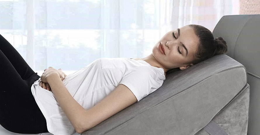 woman at Bed Wedge Pillow