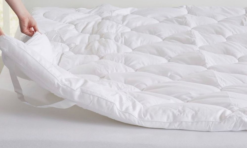 Odorless mattress pad