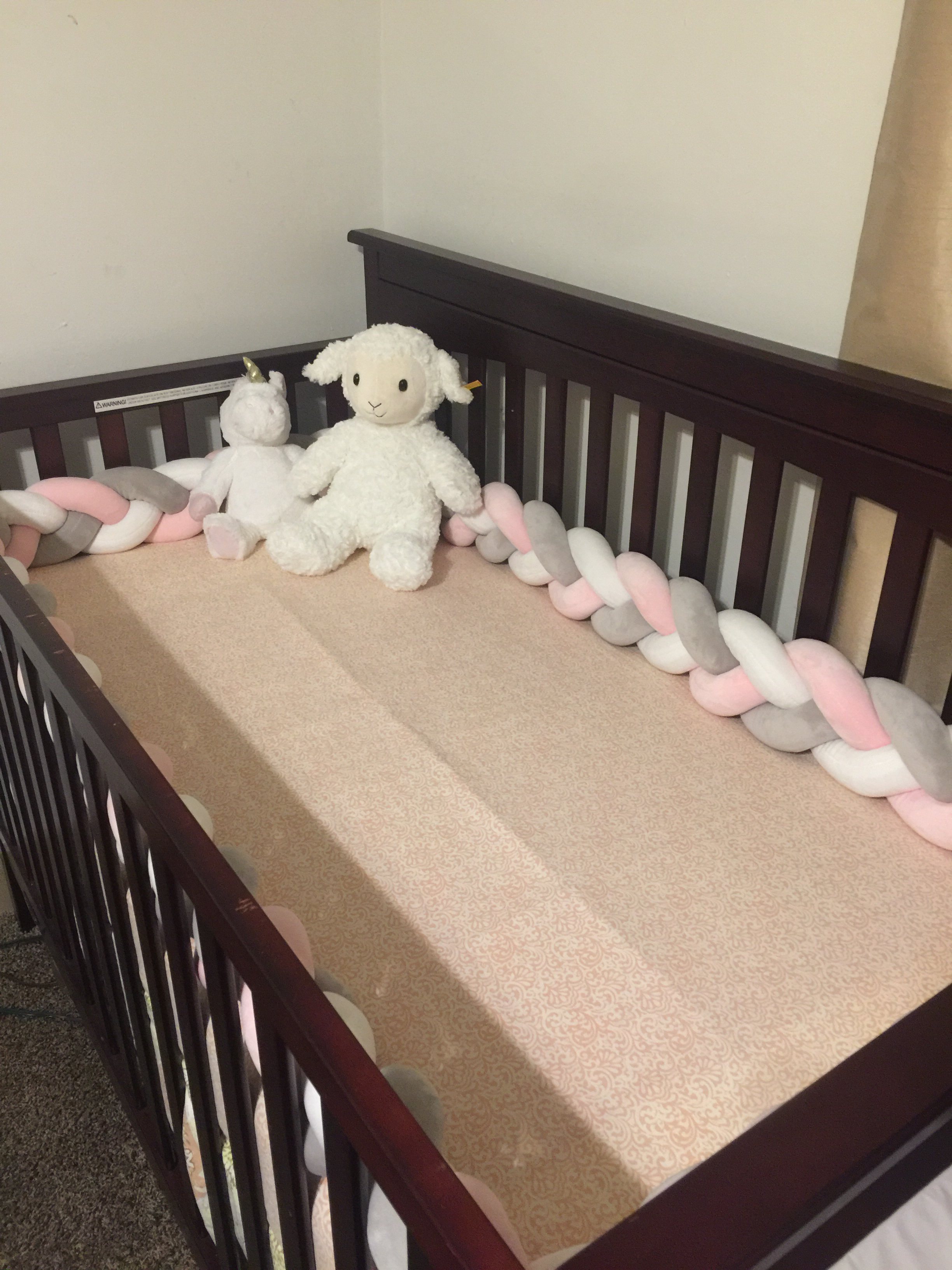 How To Elevate A Bassinet Mattress