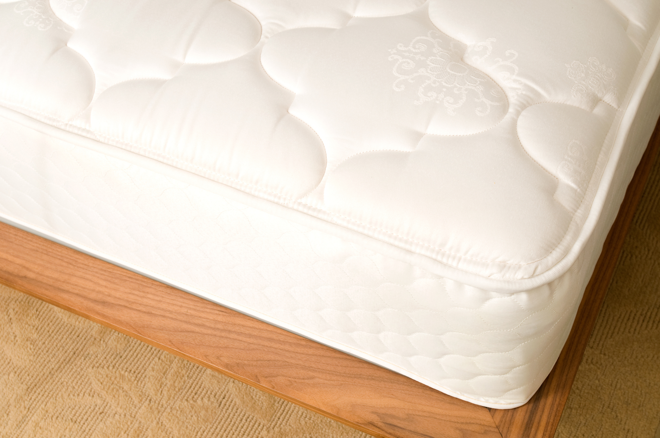 What Are The Benefits Of Airing Out A New Mattress?