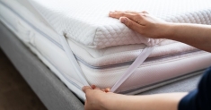 How to Choose a Natural Latex Mattress Topper