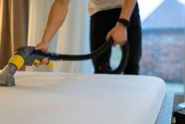 How to Clean Latex Mattress Topper: Guide